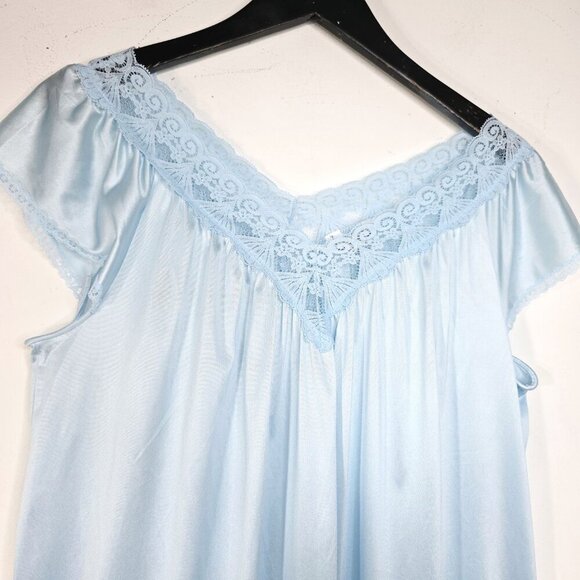 VTG Vanity Fair Light Blue Romantic Lace Nylon Satin Flutter Sleeve Nightgown - Picture 4 of 7